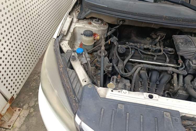 Used Haima M3 2013 1.5L Manual Base Version Engine Bay Right