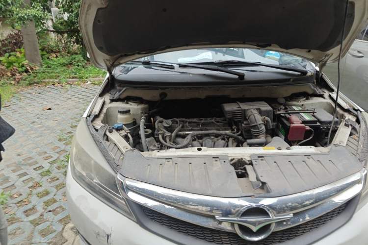 Used Haima M3 2013 1.5L Manual Base Version Engine Bay Right