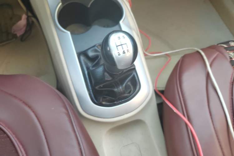 Used Haima M3 2013 1.5L Manual Base Version Gear Lever