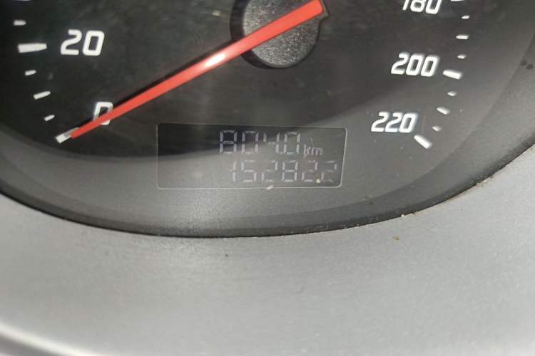 Used Haima M3 2013 1.5L Manual Base Version Odometer Close Up
