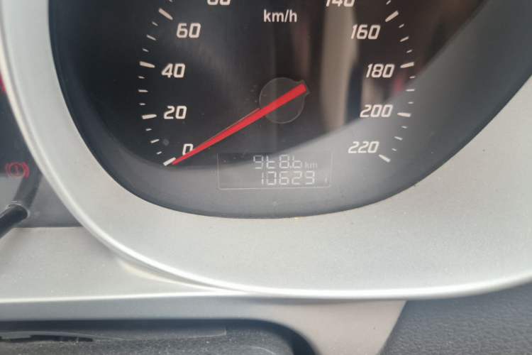 Used Haima M3 2013 1.5L Manual Standard Model Odometer Close Up