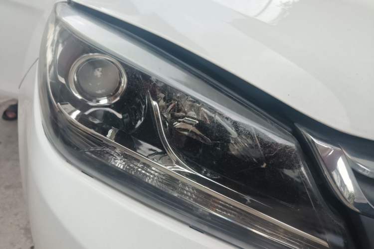 Used Haima M3 2013 1.5L Manual Standard Model Right Front Headlight