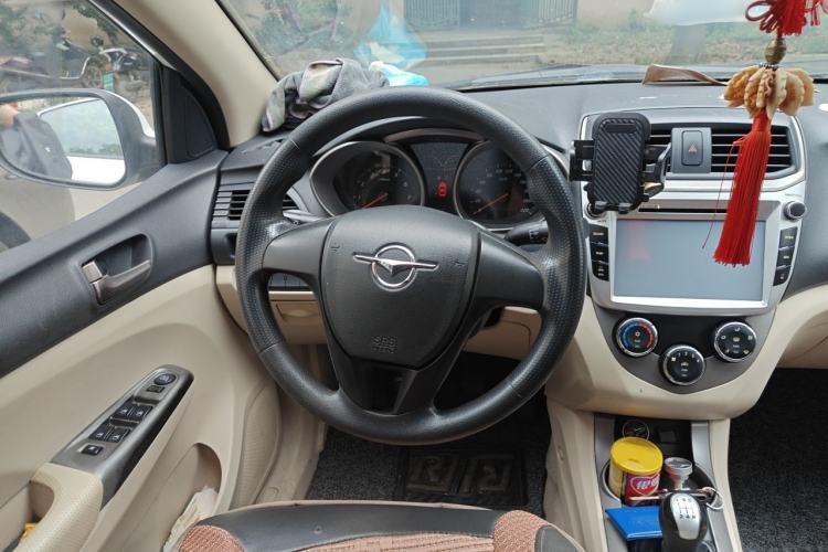 Used Haima M3 2013 1.5L Manual Base Version Steering Wheel