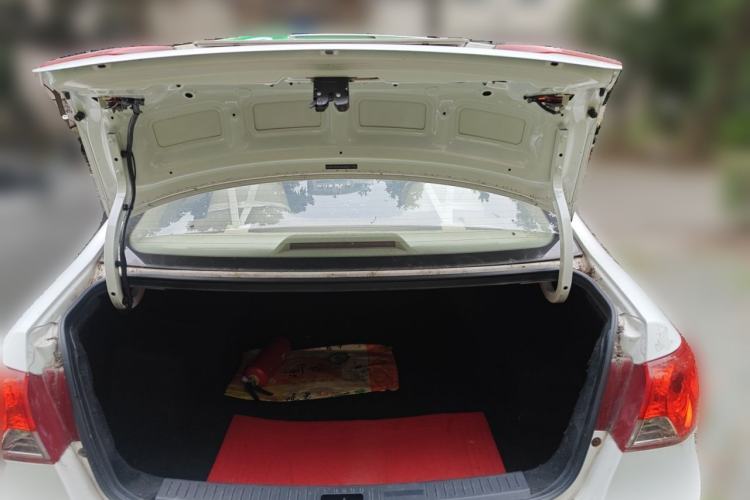 Used Haima M3 2013 1.5L Manual Base Version Trunk