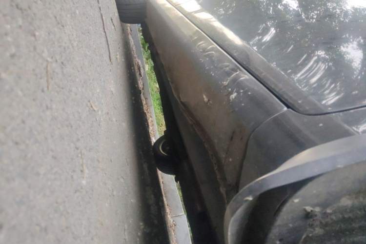 Used Haima M3 2014 1.5L Manual Luxury Model Chassis Front Right