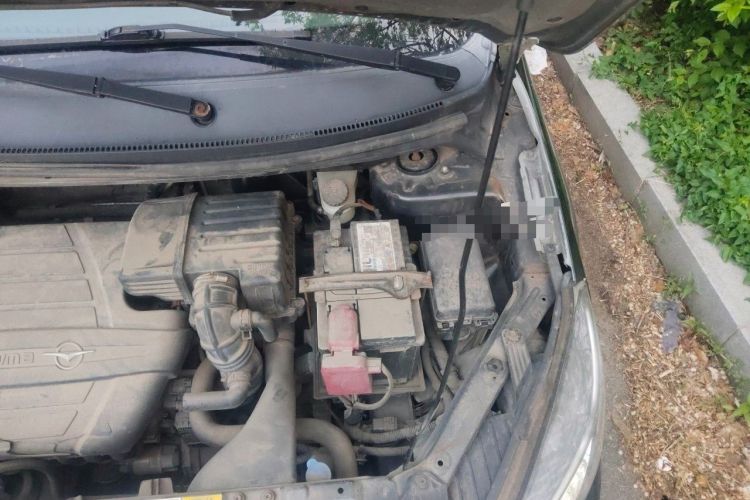 Used Haima M3 2014 1.5L Manual Luxury Model Engine Bay Left