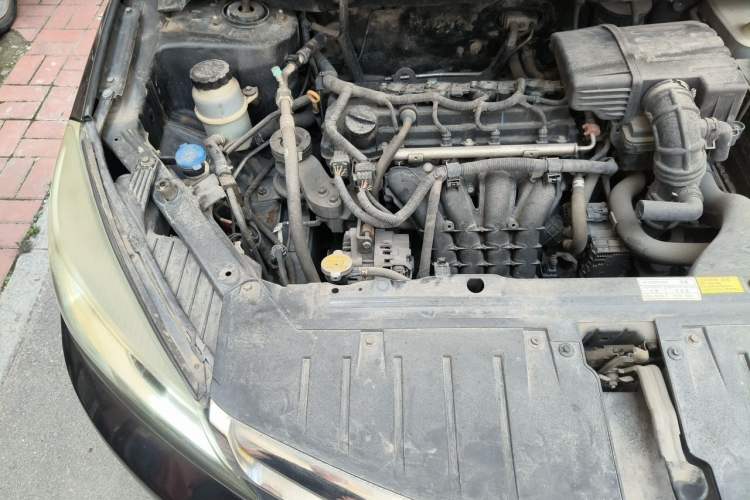 Used Haima M3 2014 1.5L Manual Standard Edition Engine Bay Right