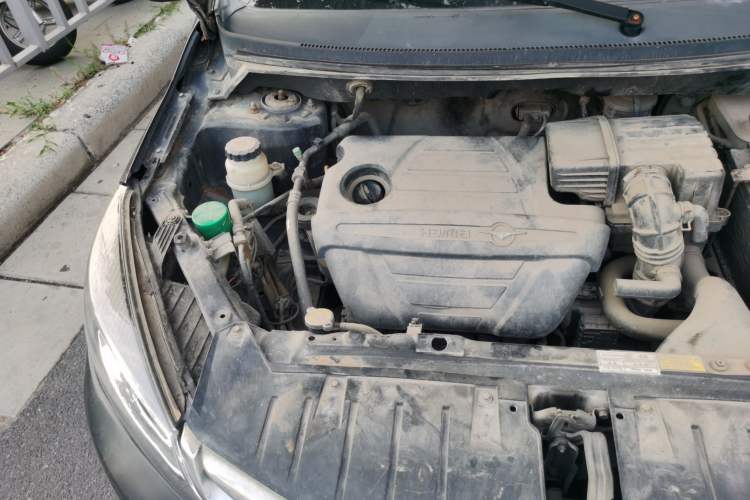 Used Haima M3 2014 1.5L Manual Comfort Model Engine Bay Right
