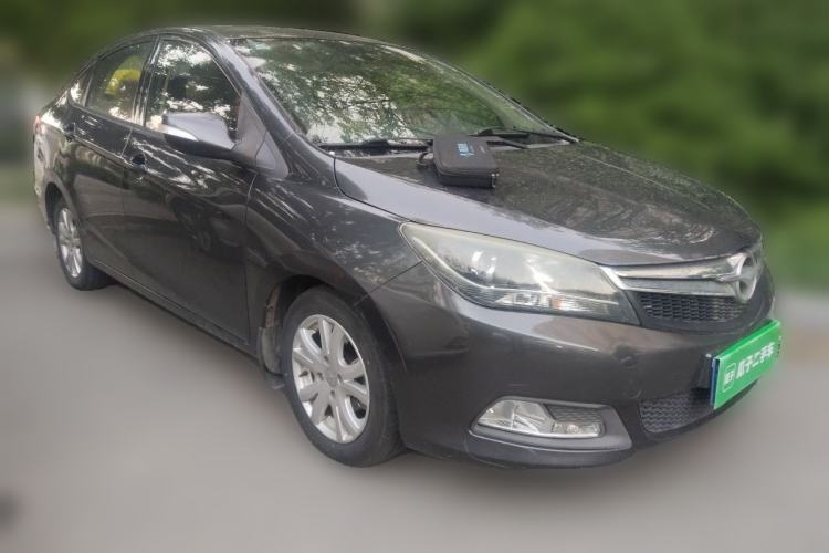 Used Haima M3 2014 1.5L Manual Luxury Model Front Right 45 Deg
