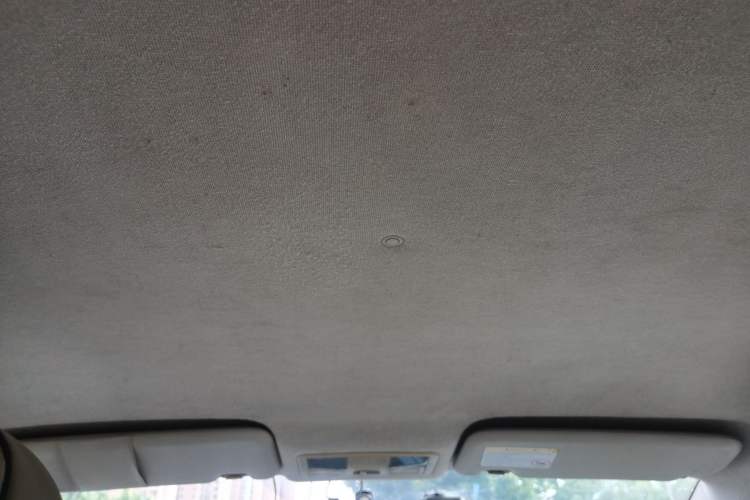 Used Haima M3 2014 1.5L Manual Comfort Model Headliner