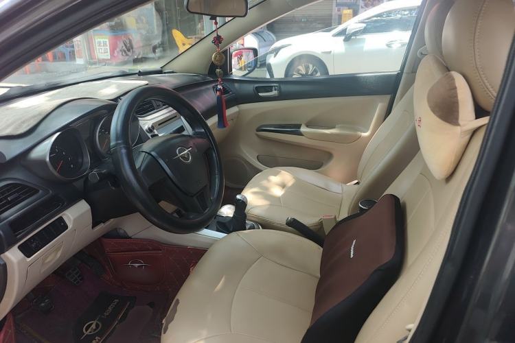 Used Haima M3 2014 1.5L Manual Elite Edition Left Front Seat