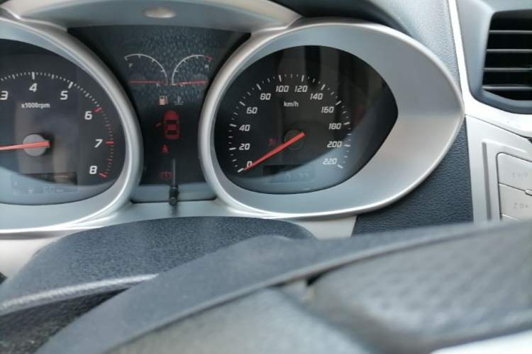 Used Haima M3 2014 1.5L Manual Comfort Model Odometer Close Up