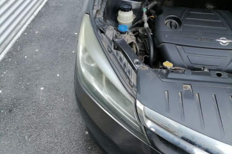Used Haima M3 2014 1.5L Manual Comfort Model Right Front Headlight