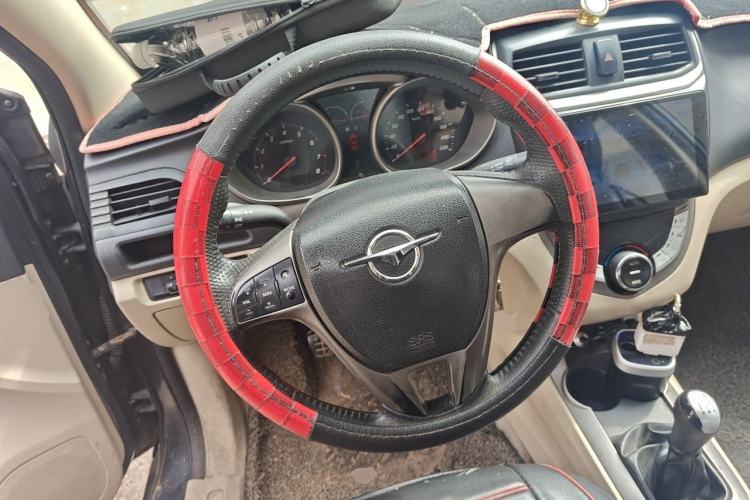 Used Haima M3 2014 1.5L Manual Comfort Model Steering Wheel
