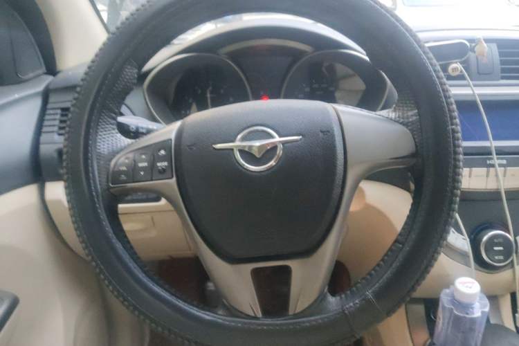 Used Haima M3 2014 1.5L Manual Luxury Model Steering Wheel