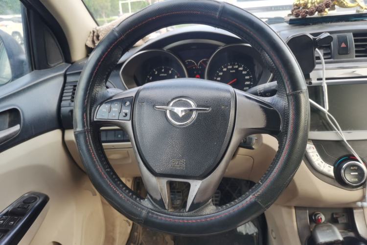 Used Haima M3 2014 1.5L Manual Comfort Model Steering Wheel