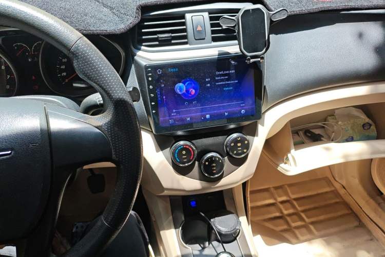 Used Haima M3 2014 1.5L Manual Standard Edition Audio And AC Panel