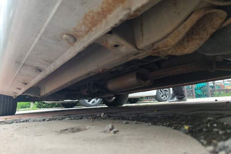 Used Haima M3 2014 1.5L Manual Comfort Model Chassis Rear Left