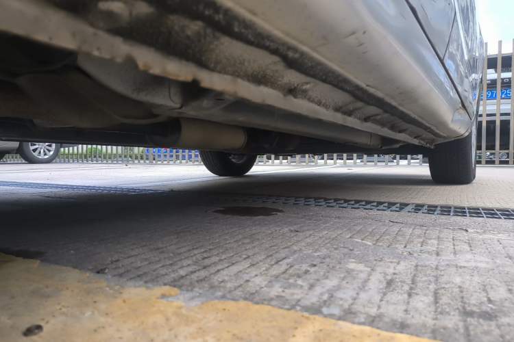 Used Haima M3 2014 1.5L Manual Elite Edition Chassis Rear Right