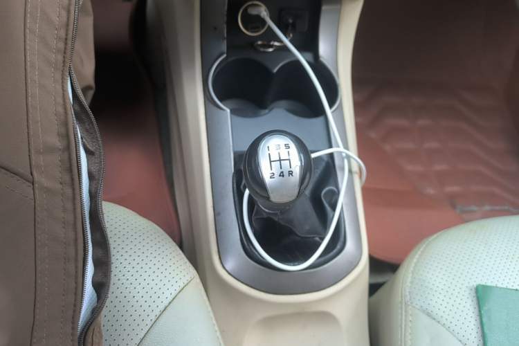 Used Haima M3 2014 1.5L Manual Elite Edition Gear Lever