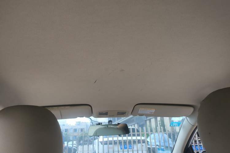 Used Haima M3 2014 1.5L Manual Elite Edition Headliner