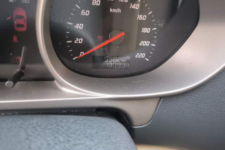 Used Haima M3 2014 1.5L Manual Elite Edition Odometer Close Up
