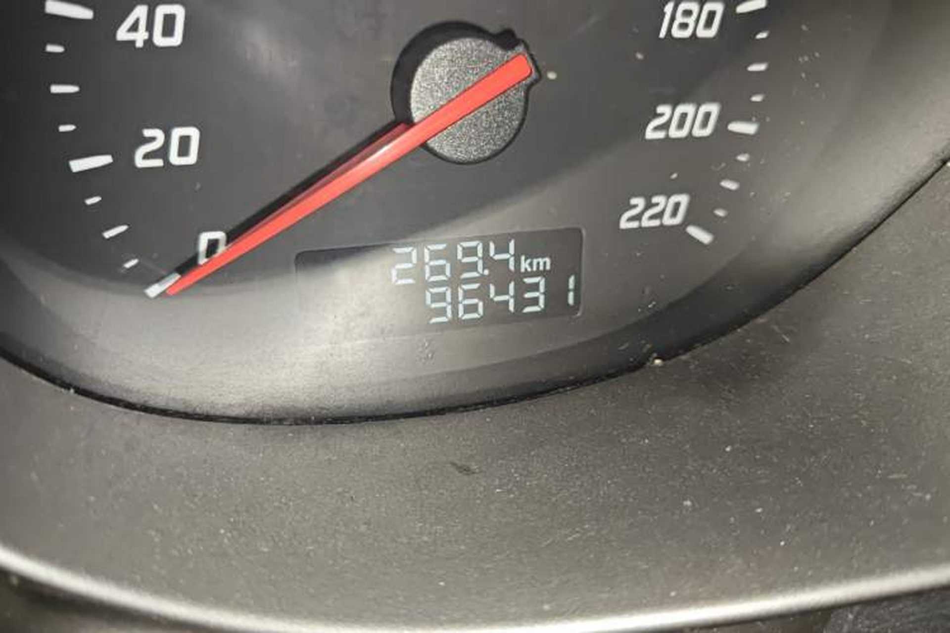 Used Haima M3 2014 1.5L Manual Luxury Model Odometer Close Up