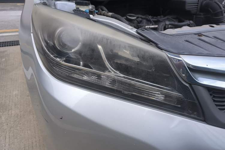 Used Haima M3 2014 1.5L Manual Elite Edition Right Front Headlight