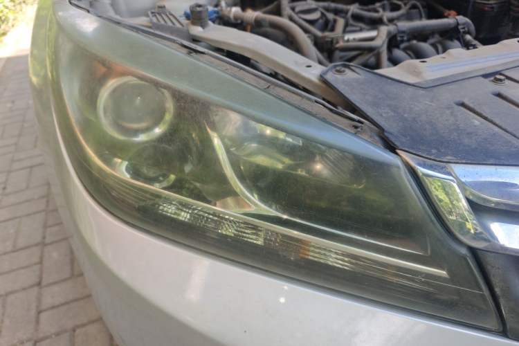 Used Haima M3 2014 1.5L Manual Elite Edition Right Front Headlight