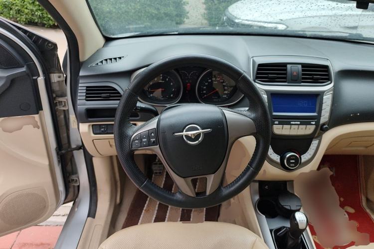 Used Haima M3 2014 1.5L Manual Comfort Model Steering Wheel