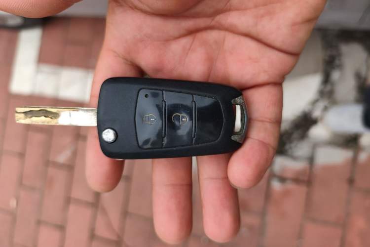 Used Haima M3 2014 1.5L Manual Comfort Model Vehicle Key