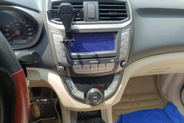 Used Haima M3 2014 1.5L Manual Comfort Model Audio And AC Panel