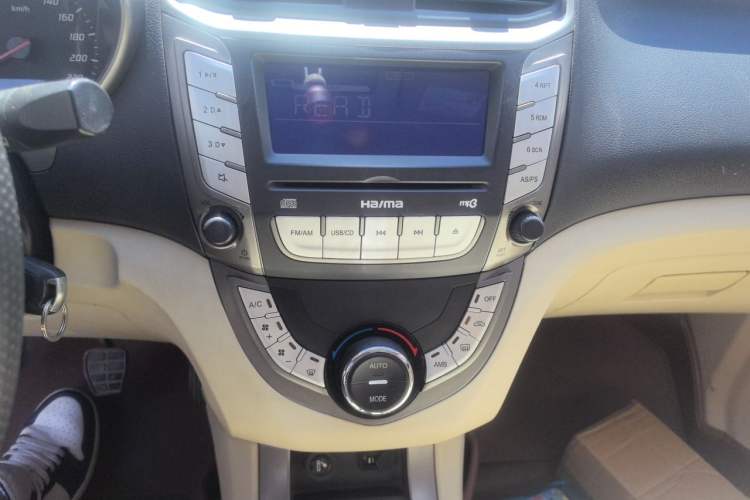 Used Haima M3 2014 1.5L Manual Comfort Model Audio And AC Panel