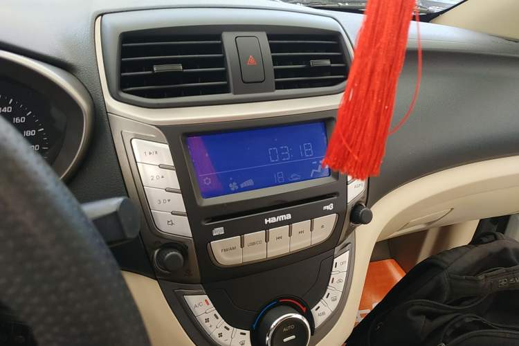 Used Haima M3 2014 1.5L Manual Comfort Model Audio And AC Panel