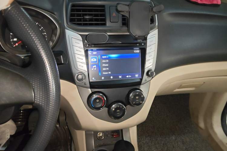 Used Haima M3 2014 1.5L Manual Standard Edition Audio And AC Panel