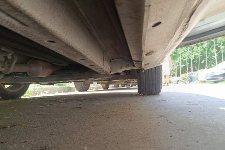 Used Haima M3 2014 1.5L Manual Comfort Model Chassis Front Right