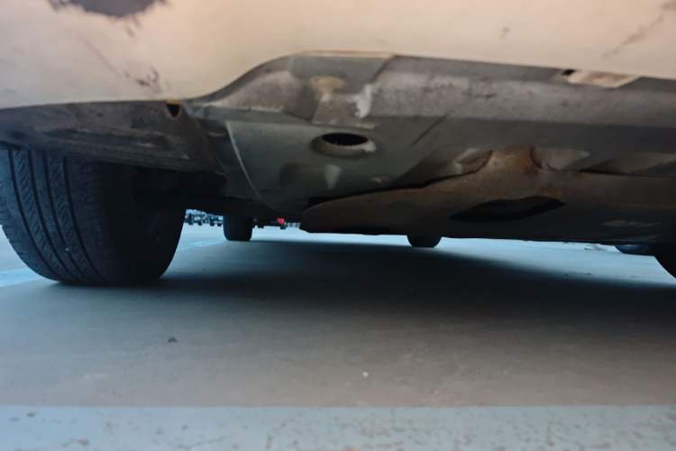 Used Haima M3 2014 1.5L Manual Elite Edition Chassis Front Right