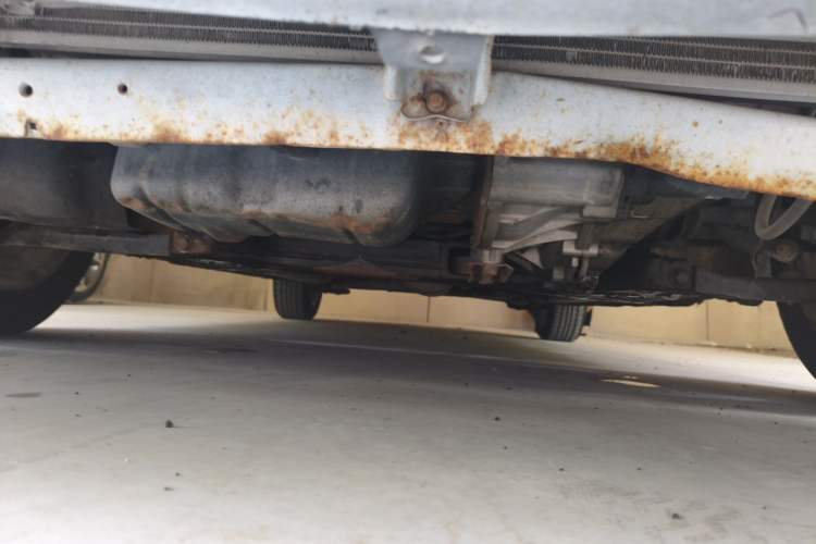 Used Haima M3 2014 1.5L Manual Colorful Navigation Edition Chassis Front