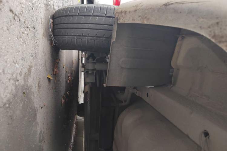 Used Haima M3 2014 1.5L Manual Standard Edition Chassis Rear Left
