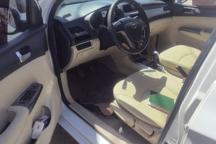 Used Haima M3 2014 1.5L Manual Comfort Model Driver Seat