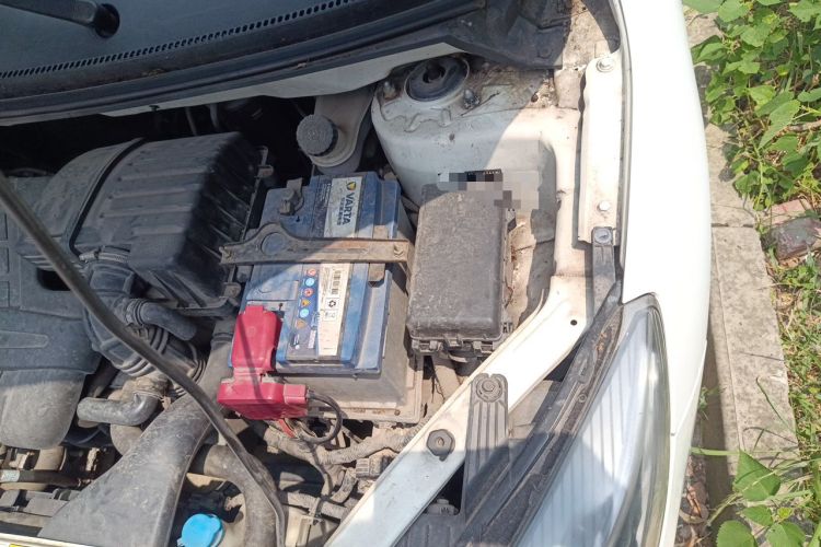 Used Haima M3 2014 1.5L Manual Comfort Model Engine Bay Left