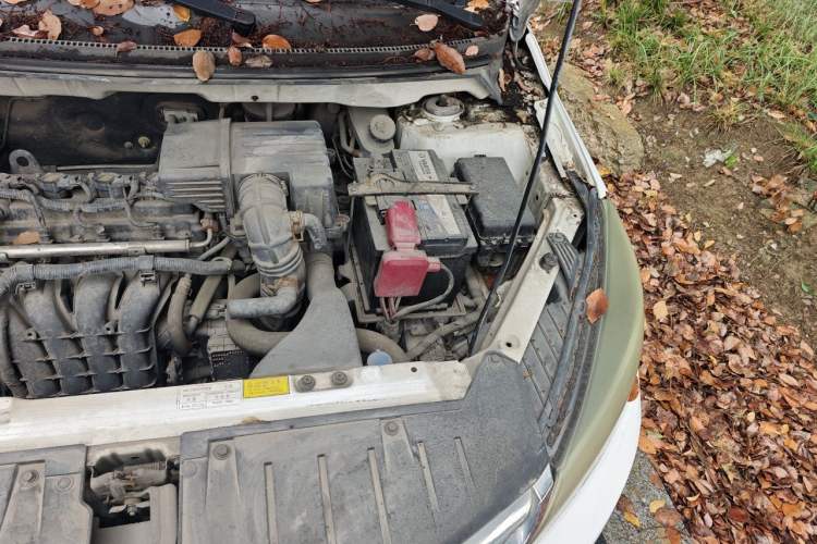 Used Haima M3 2014 1.5L Manual Standard Edition Engine Bay Left