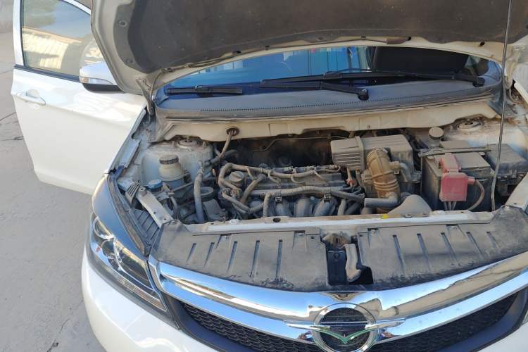 Used Haima M3 2014 1.5L Manual Colorful Navigation Edition Engine Bay Right
