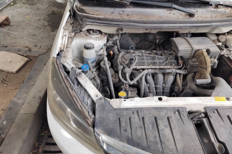 Used Haima M3 2014 1.5L Manual Standard Edition Engine Bay Right