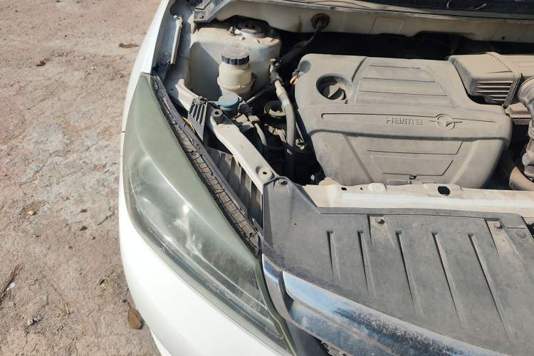Used Haima M3 2014 1.5L Manual Comfort Model Engine Bay Right