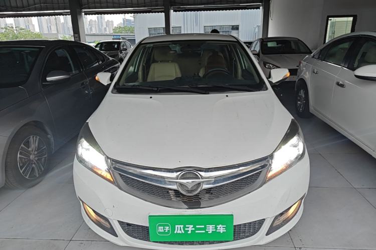 Used Haima M3 2014 1.5L Manual Comfort Model Front
