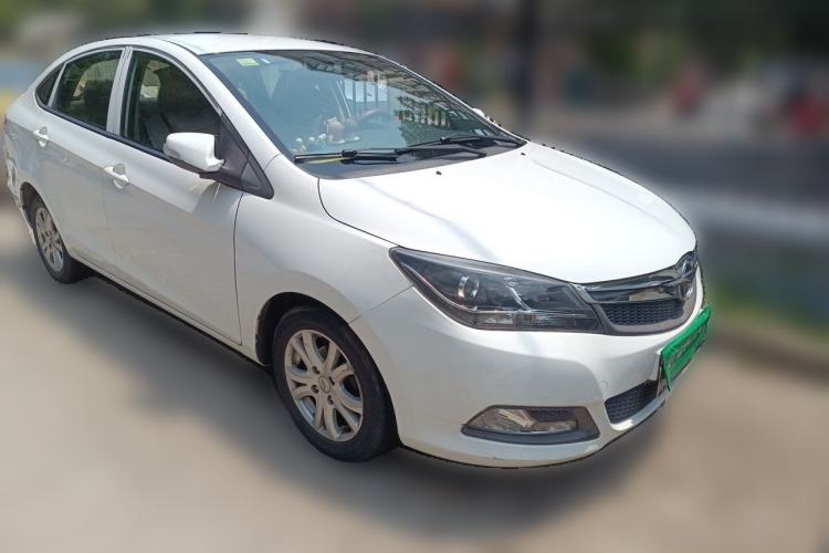Used Haima M3 2014 1.5L Manual Comfort Model Front Right 45 Deg