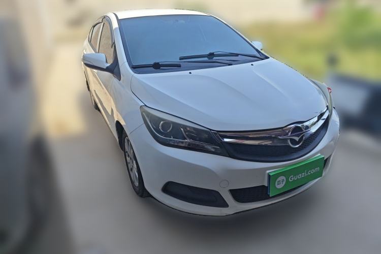 Used Haima M3 2014 1.5L Manual Elite Edition Front Right 45 Deg
