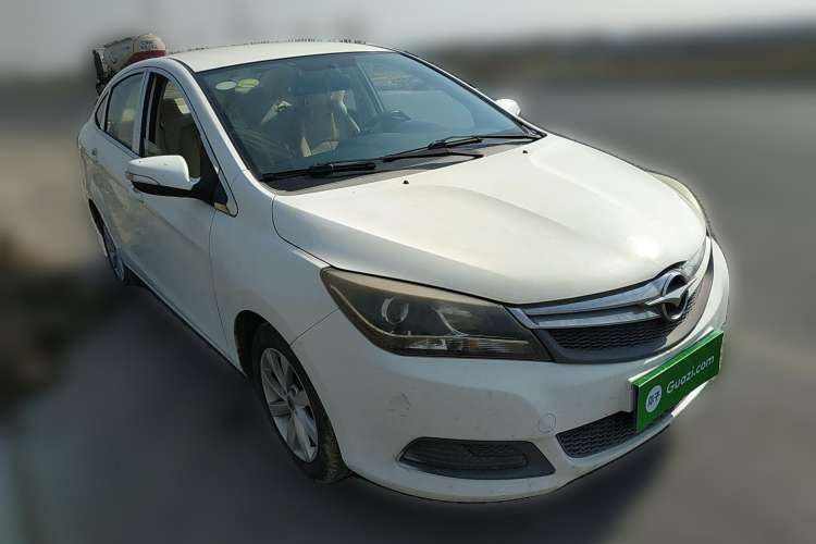 Used Haima M3 2014 1.5L Manual Standard Edition Front Right 45 Deg