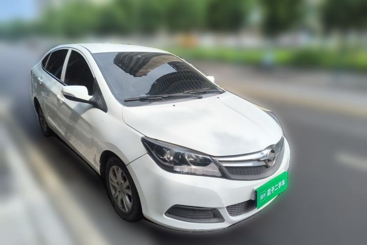 Used Haima M3 2014 1.5L Manual Colorful Navigation Edition Front Right 45 Deg